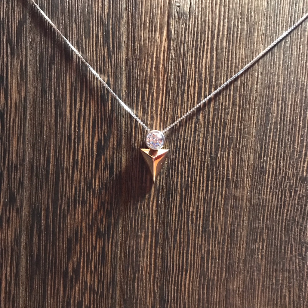 Tocara Emie Sterling Silver Diami And Rose Plated Gold Necklace 26$